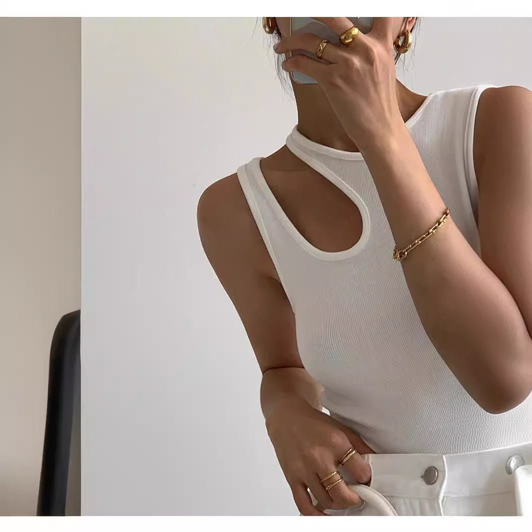 Damen Oberteil mit asymmetrischem Schnitt und innovativem Design WOLFF