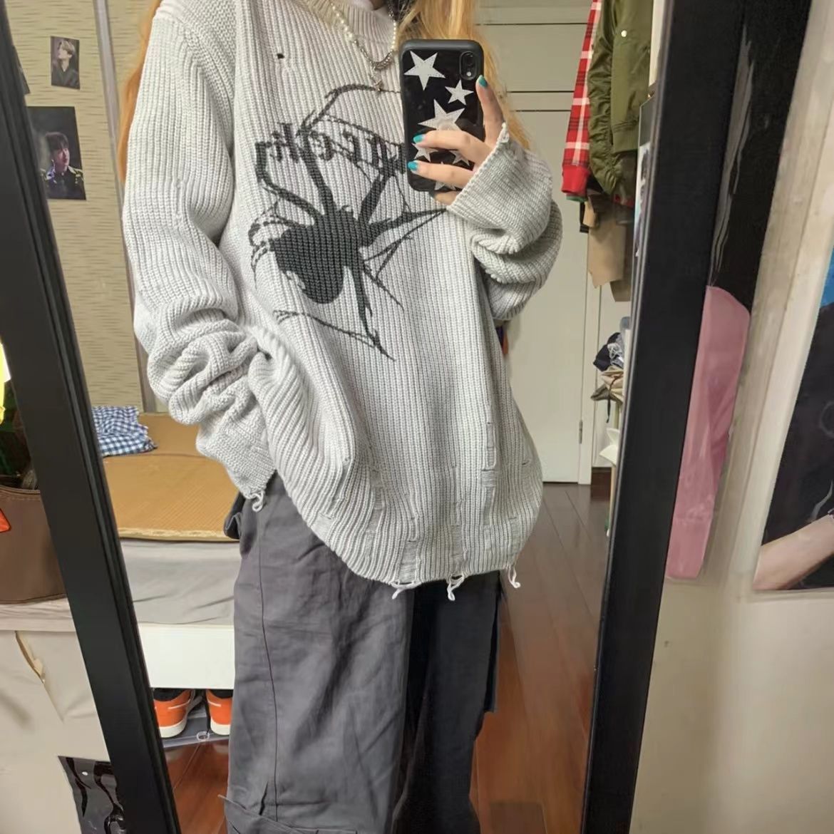 Damen Oversized Pullover mit kreativem Spinnenmotiv WOLFF
