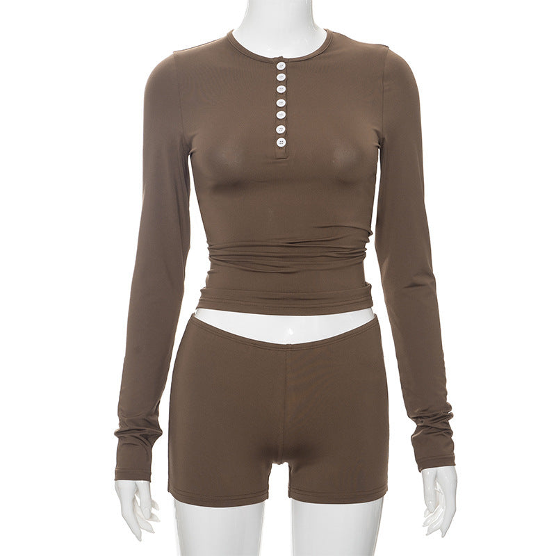Damen Sportliches Langarmoberteil mit figurbetontem Schnitt und komfortablen Shorts WOLFF