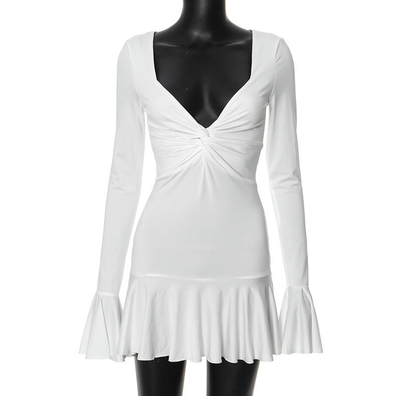 Damen Modisches Kleid mit schmeichelndem V-Ausschnitt und eleganten Rüschendetails