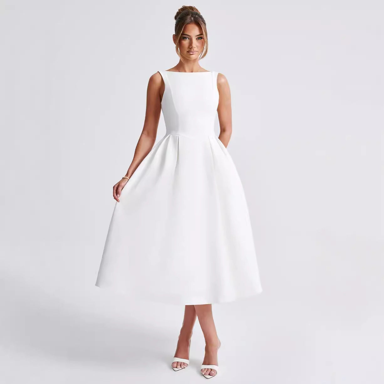 Damen Elegantes Kleid mit tailliertem Oberteil und fließendem Rock WOLFF