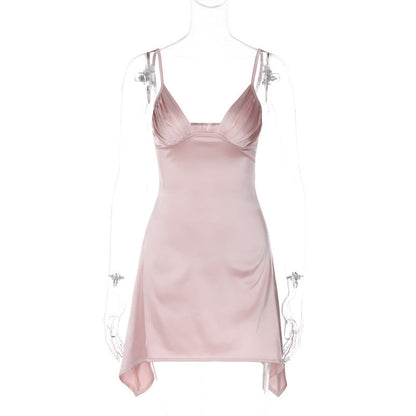 Damen Satin Minikleid mit asymmetrischem Saum und elegantem V-Ausschnitt WOLFF